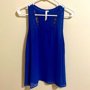 Nice Blue Tank